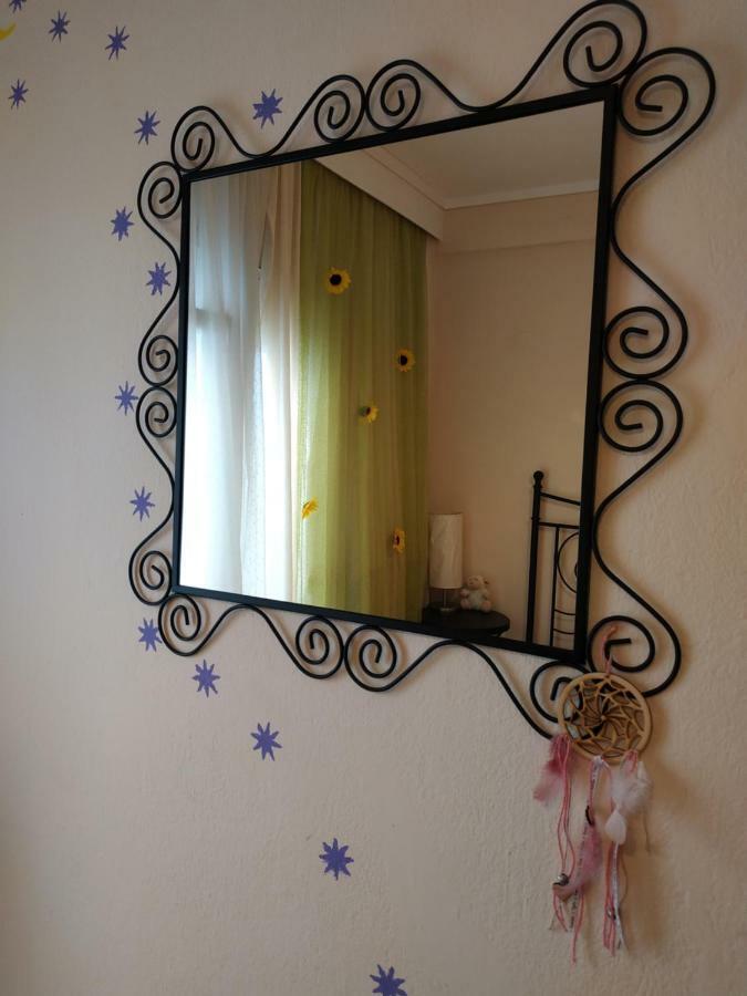 Cosy Apartment By The Sea ميتامورفوسي المظهر الخارجي الصورة